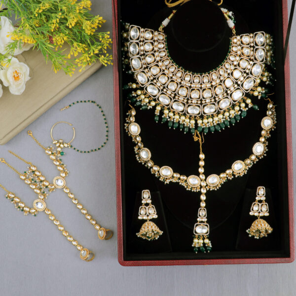 Regal Emerald Elegance Bridal Jewellery Set for Rent - Channel Your Inner Jodha!